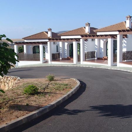 Camping La Sierrecilla Humilladero Exterior photo